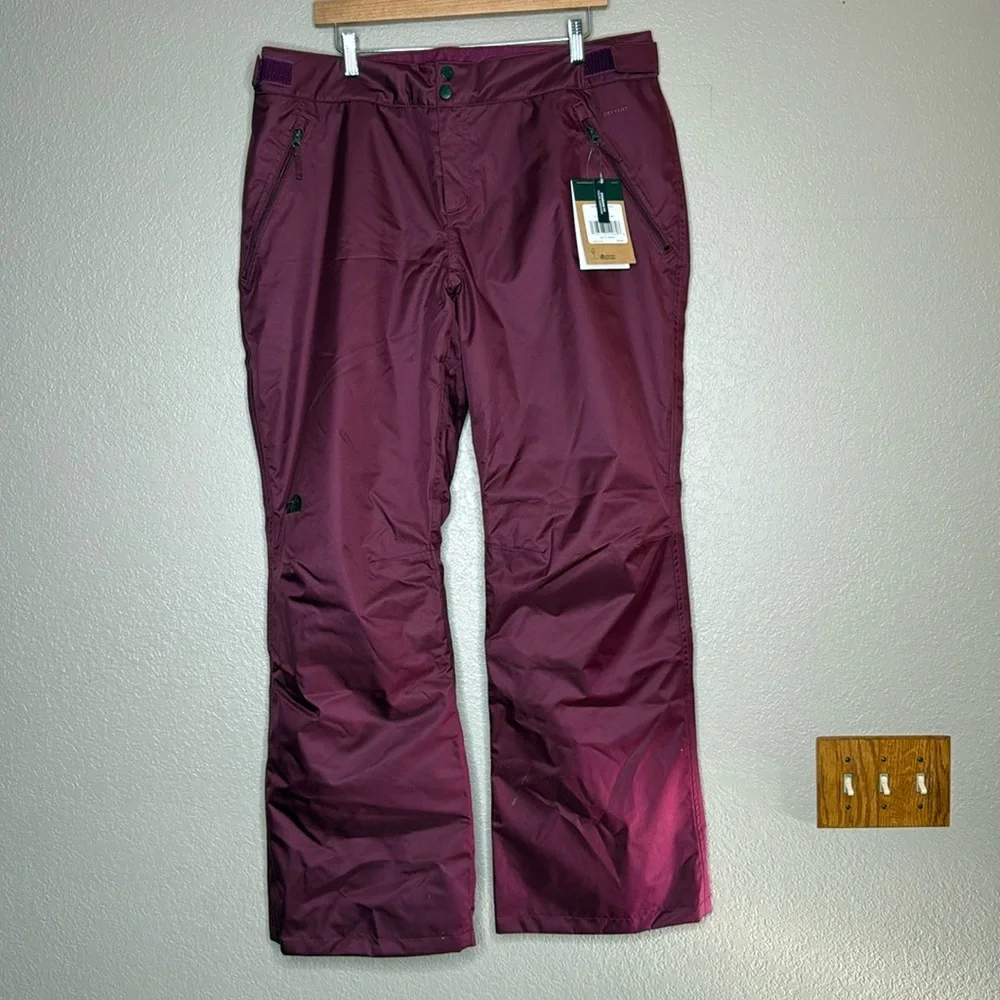 The North Face Women's Sally Insulated Pant - Picture 3 of 9